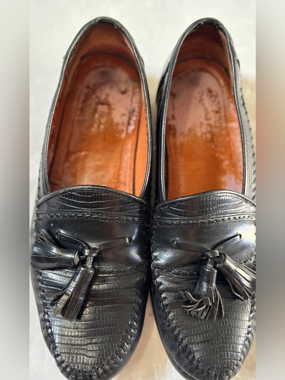 Mezlan Men’s 9.5 Black Leather Tassel Loafers Made in Spain Dress Shoes